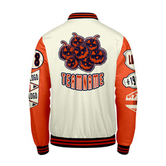 Maßgeschneiderte Weiß Orange Letterman Varsity Jacket Individuelle Stickerei Druck nach Ihrem Wunsch