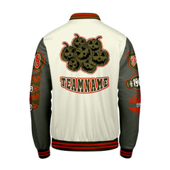 Maßgeschneiderte Weiß Militärgrün Letterman Varsity Jacket Individuelle Stickerei Druck nach Ihrem Wunsch