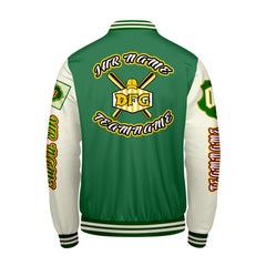 Maßgeschneiderte Grün Weiß Letterman Varsity Jacket Individuelle Stickerei Druck nach Ihrem Wunsch