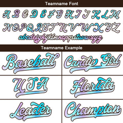 Ein personalisiertes authentisches Baseball-Trikot und eine Netz-Baseballmütze