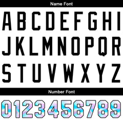 Ein personalisiertes authentisches Baseball-Trikot und eine Netz-Baseballmütze