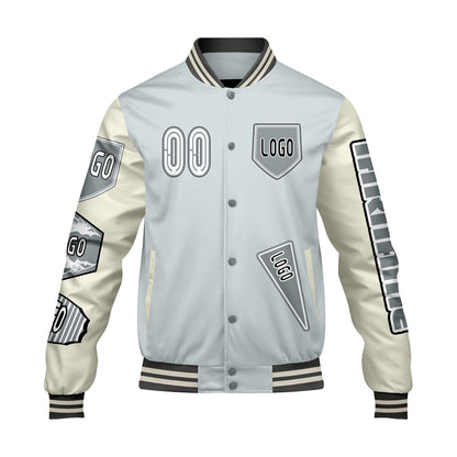 Maßgeschneiderte Grau Weiß Letterman Varsity Jacket Individuelle Stickerei  Druck nach Ihrem Wunsch