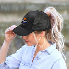 Kundenspezifisch  Schwarzer gewaschener Mesh-Cowboy-Hut für Männer und Frauen mit Pferdeschwanz und Klettverschluss Kann mit Logo-Text bedruckt werden
