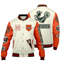 Maßgeschneiderte Weiß Orange Letterman Varsity Jacket Individuelle Stickerei  Druck nach Ihrem Wunsch