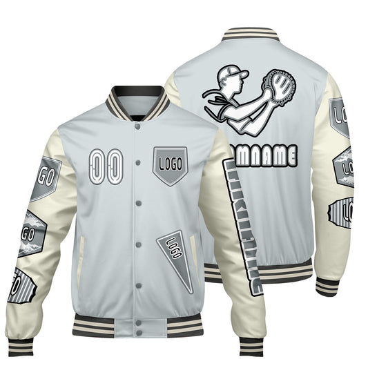 Maßgeschneiderte Grau Weiß Letterman Varsity Jacket Individuelle Stickerei  Druck nach Ihrem Wunsch