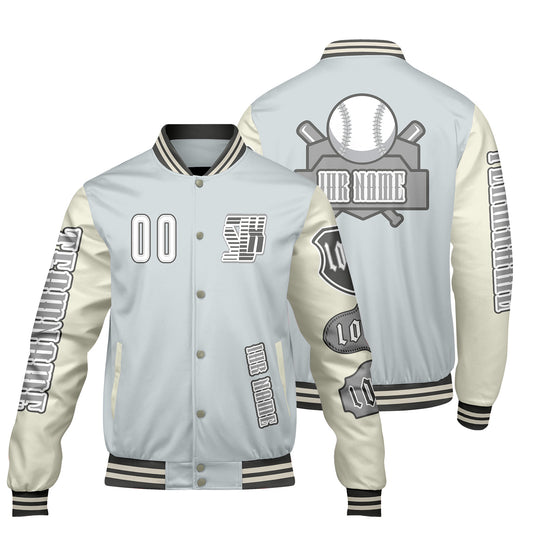 Maßgeschneiderte Grau Weiß Letterman Varsity Jacket Individuelle Stickerei  Druck nach Ihrem Wunsch